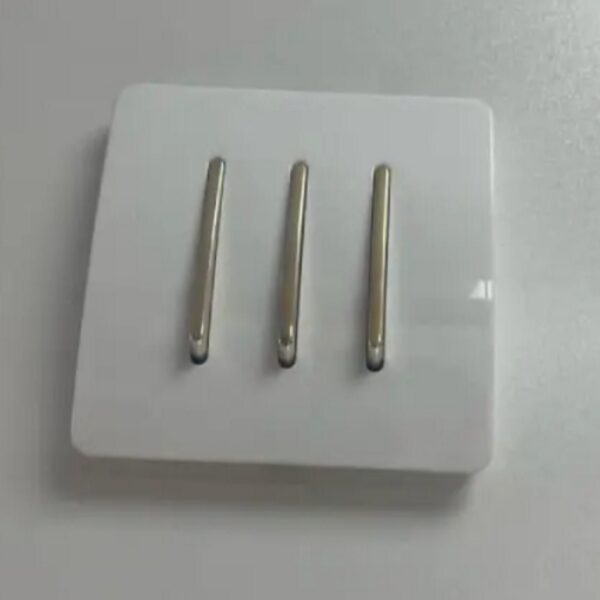 کلید سه پل آسیا الکتریک مدل کریستال (قاب دور سفید میانی طلایی)