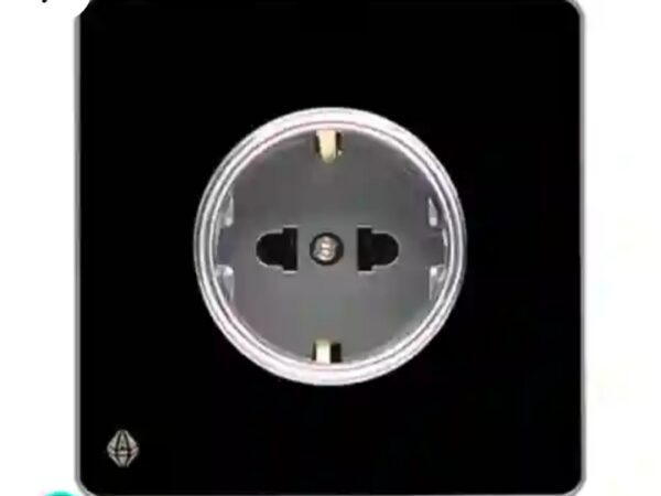 پریز برق ارتدار آسیا الکتریک مدل یاقوت (قاب دور مشکی میانی نقره ای)