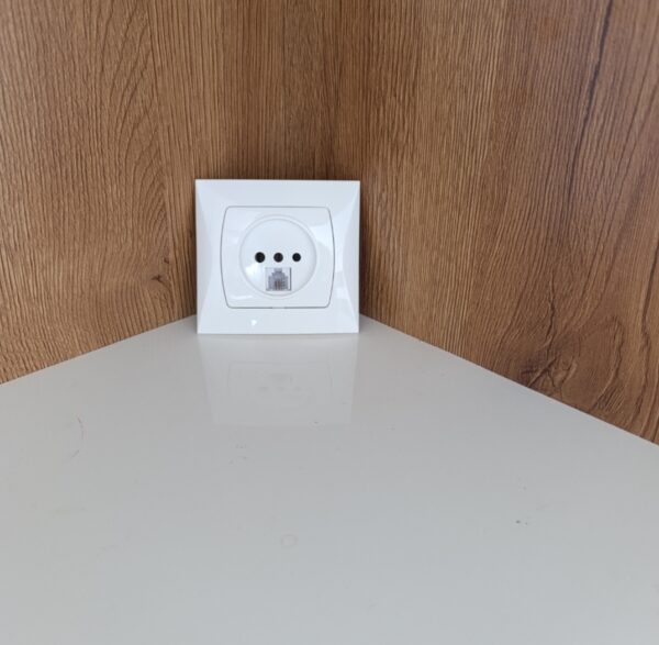 پریز تلفن دو منظوره اخگر الکتریک مدل پارس سفید